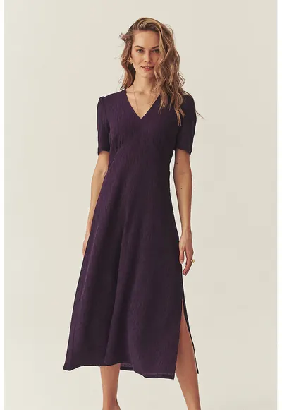 Rochie evazata din amestec de lyocell cu decolteu in V si slit lateral - Deep Purple