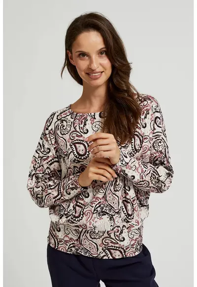 Pulover bej cu model si maneci lungi - Bej