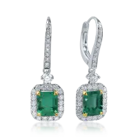 Cercei din aur alb cu diamante de 0.72ct si smaralde de 1.64ct