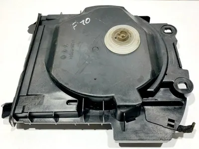 Subwoofer dreapta fata 9195200 BMW Seria 5 (2010-2017) [F10]