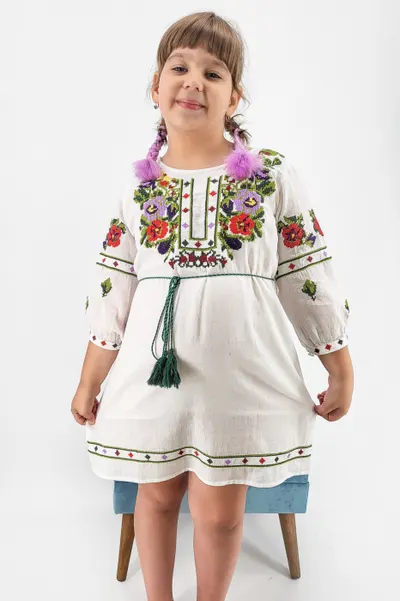 Rochie traditionala fetite Maria 9