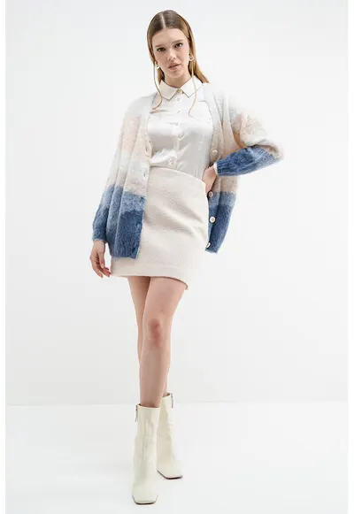 Fusta mini din boucle - Alb fildes