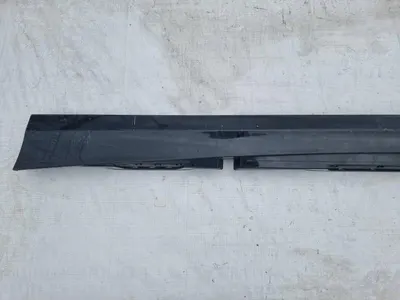 Prag stanga culoare neagra - schwarz 2 (668) 7184353 BMW Seria 1 LCI (2008-2011) (E81,E87)