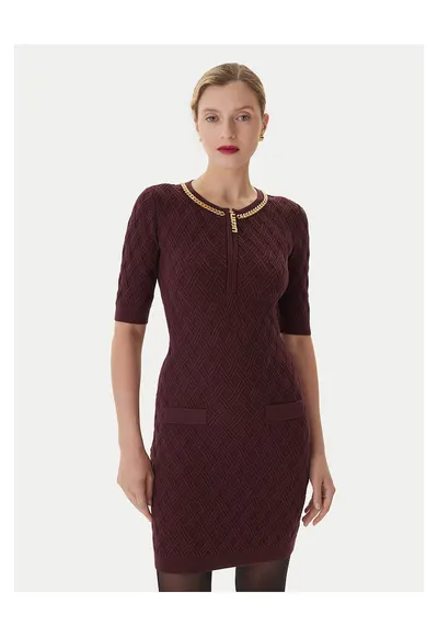 Rochie de cocktail pentru dama bordeaux