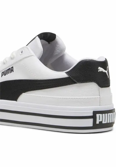 Încălțăminte Mers Adulți Court Classic Vulcanised Formstrip, Negru PUMA