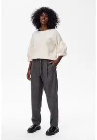 Pantaloni cu croiala conica si snur de ajustare Halinka