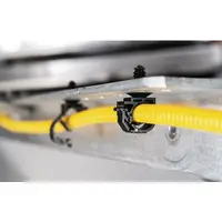 Clema de fixare pentru tevi si conducte 12mm (50 buc)