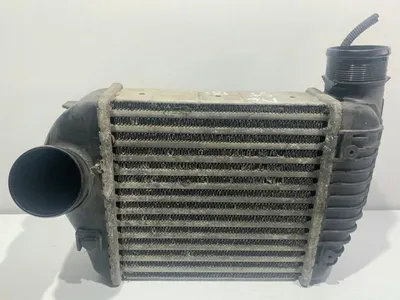 Radiator intercooler stanga 4F0145805AC Audi A6 facelift (2008-2011) [4f, C6] 2.7 tdi CANA