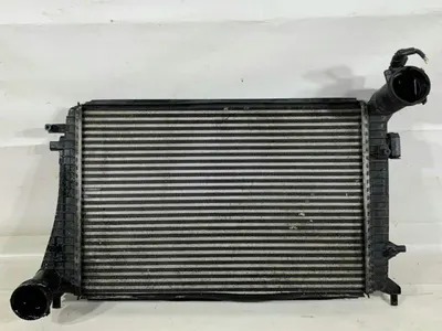 Radiator intercooler 1K0145803Q Volkswagen Touran facelift (2006-2010) 1.9 tdi BLS