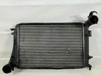 Radiator intercooler 1K0145803Q Volkswagen Golf 5 (2004-2009) 1.9 tdi BLS