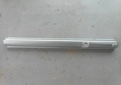 Prag Stanga/Dreapta potrivit VW BORA, GOLF 4 Break / Hatchback 1997-2006 - (deplin; reparatie; lungime 180cm)