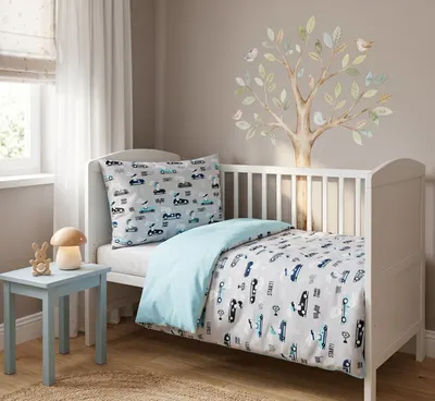 Set lenjerie 2 piese pentru patut copii Kerstin Bunny drivers, husa pilota 120x90 si fata perna 40x60 cm, design versatil cu doua fete, tesatura moale, inchidere cu fermoar