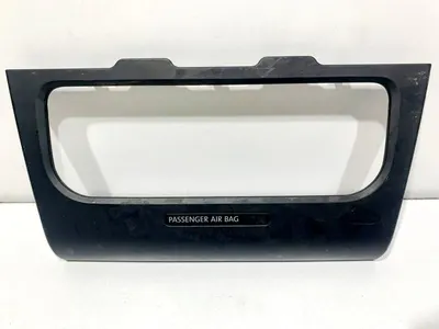 Ornament / trim climatronic 5K0858069P Volkswagen Golf 6 (2008-2013)
