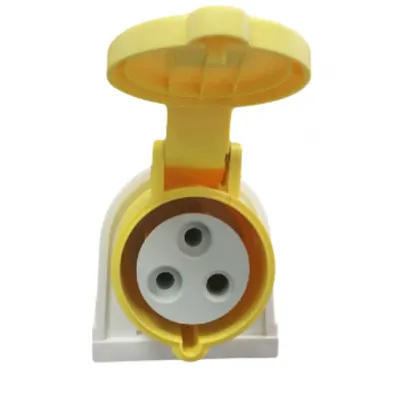 Priza Pt 32a 110v/220v 3p