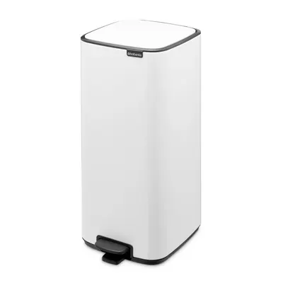 Coș de gunoi alb cu pedală din oțel 30 l Bo – Brabantia