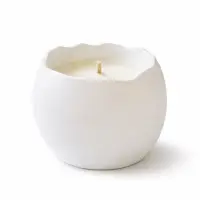 Lumânare parfumată din ceară de soia 100 g în bol Jesmonite tip ou de Paște, realizat manual - Bujor & Oud