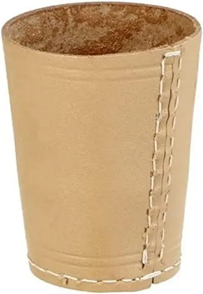 Cupă de zaruri din piele Piatnik