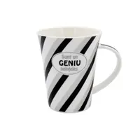 Cană din porțelan personalizată cu mesaj "Sunt un GENIU neînțeles"