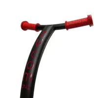 Trotineta C100 Negru Rosu , platforma si maner antialunecare, greutate suportata 65 kg, varsta 3 ani+