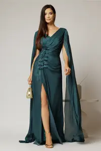 Rochie lunga verde petrol de sera din voal peliculizat cu aplicatii pe talie