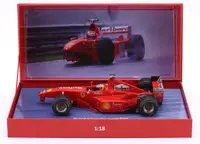 Model de colecție WERK83 Mașini de curse - Ferrari F300 3 Wheeler #3 M. Schumacher Belgian GP (Spa) Formula 1 1998, cu figurina pilotului
