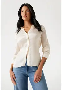 Camasa slim fit cu model monograma - Crem