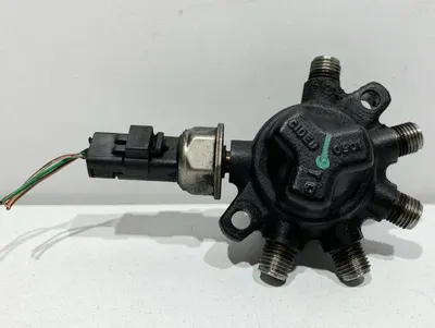 Rampa injectoare 8200584034 Renault Megane 3 (2008-2012) 1.5 dci k9k (830); K9K 830