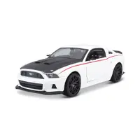 Masinuta Maisto Special Edition 2014 Ford Mustang Street Racer 1:24 Alb