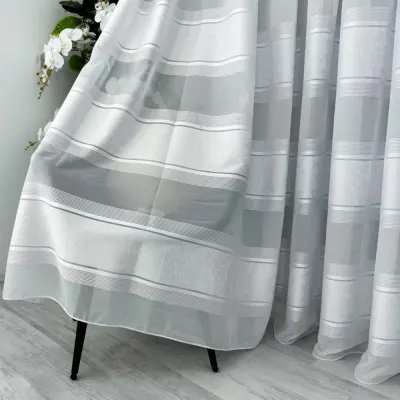 Perdea Cristal tip IN plin, Alb, model gheata, 140cm latime x 260cm inaltime, cu rejansa pt bara