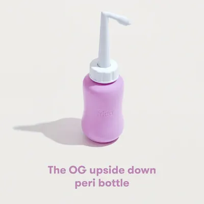 Dus vaginal FridaMom Roz pentru igiena intima 300 ml cu punga de depozitare