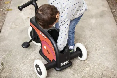 Tricicleta pentru copii Italtrike La Cosa Red cu roti din cauciuc, compartiment depozitare, varsta 1-3 ani