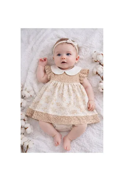 Rochita bebe eleganta cu body integrat din bumbac si dantela model floral