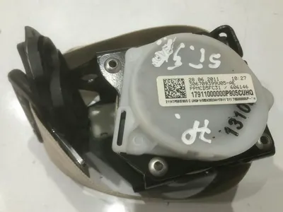 Centura de siguranta stanga spate 7P0857805C Volkswagen Touareg 2 (2010-2015) [7P]