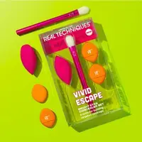 Real Techniques Vivid Escape Bright Eyes Concealer Set make-up set