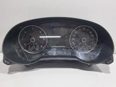 Ceasuri bord anglia 7N0920970J Volkswagen Sharan (2010-2015) [7N] 2.0 TDI CFFB