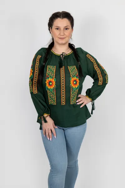 Ie Traditionala cu Flori