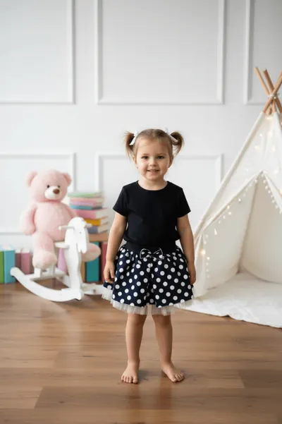 Fustita bleumarin cu Buline si tulle