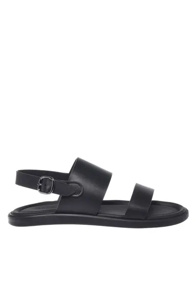 Sandale din piele cu talpa plata - Negru