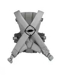 Marsupiu ergonomic pentru bebelusi KikkaBoo Gwen Fly tricot DeLux Gri de la 3luni,3 pozitii de transport, baveta moale detasabila, bretele reglabile cu mecanism de blocare transversala