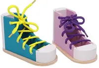 Jucarie din lemn Small Foot - Incaltaminte cu sireturi, 2 bucati