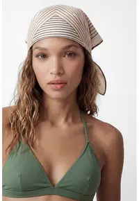 Sutien uni de baie cu bretele incrucisate pe partea din spate - Verde aquamarin