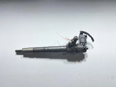 Injector 04L130277E Volkswagen Golf 7 (2012-2017) 2.0 tdi CKFC; CRB; CRMB; CRLB