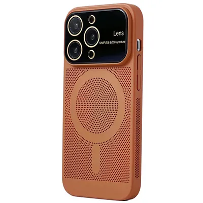 Husa Air Luxe, Perforatii si Protectie camera, Magsafe, Compatibila cu iPhone 14 Pro, Disipare caldura, Maro Engros