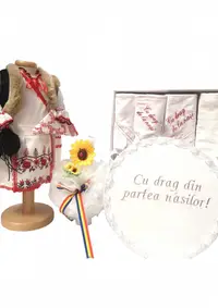 Set Botez Traditional Miriam a, 3 piese costumas, lumanare, trusou
