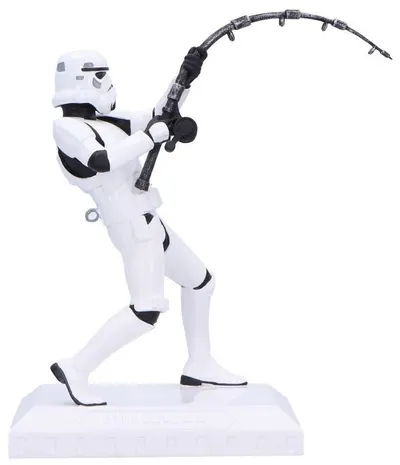 Statuetă Nemesis Now Movies: Star Wars - Stormtrooper (What a Catch), 16 cm