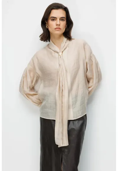 Bluza dama - Crem - Decolteu in V