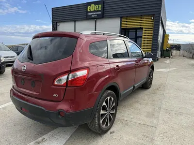 Aripa spate dreapta culoare rosie - naj Nissan Qashqai plus 2 facelift (2010-2014) [J10]
