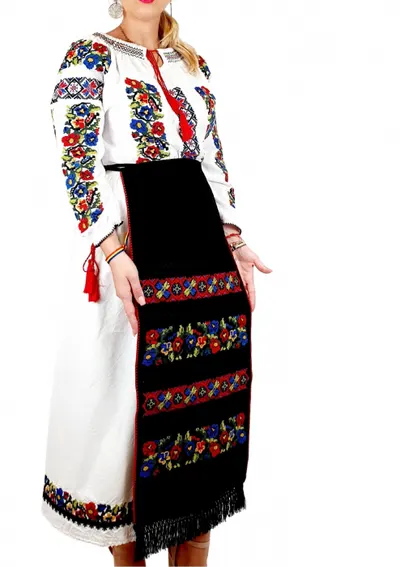 Fote traditionale Pemota nr 6