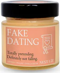 Lumânare parfumată Next Lit Burning Tropes - Fake Dating, 100 g