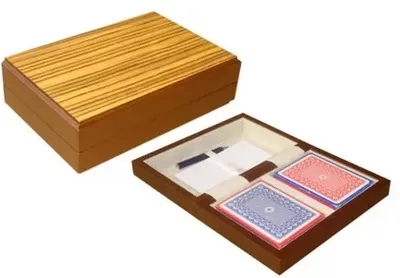 Set Modiano - Cutie din lemn pentru carti de poker, maro deschis